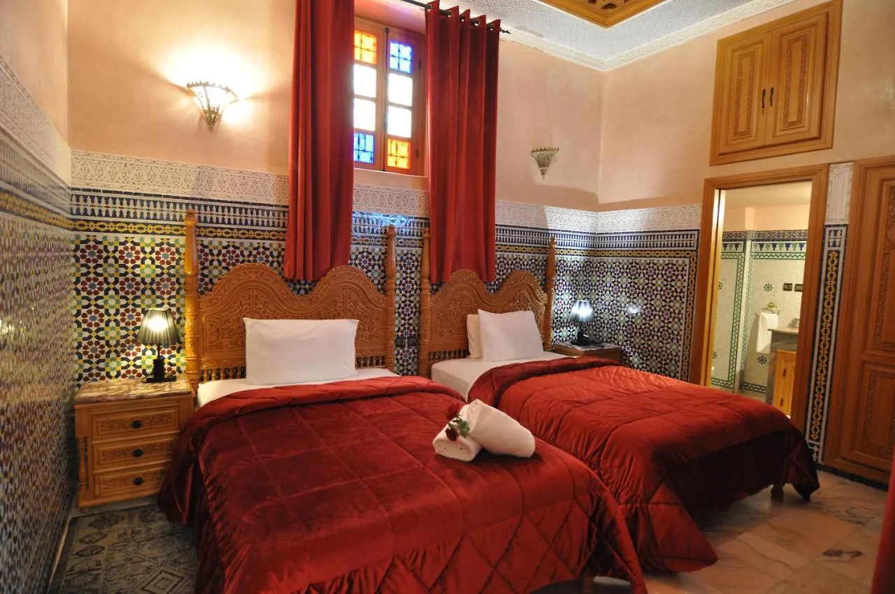 Dar Al Madina Al Kadima Otel Fès