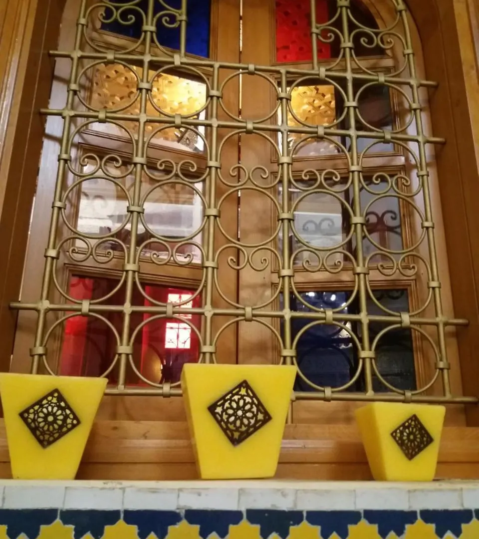 Dar Al Madina Al Kadima Otel Fès Riyad